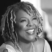 Thelma Houston - List pictures