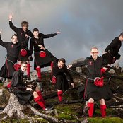 Red Hot Chilli Pipers - List pictures
