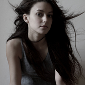 Meg Myers - List pictures