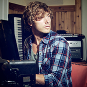 Jon Mclaughlin - List pictures