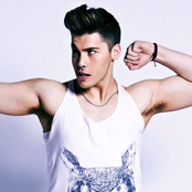 Aiden Grimshaw - List pictures