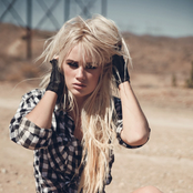 Lauren Bennett - List pictures