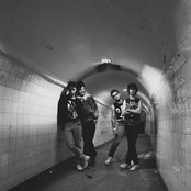 Ratos De Porão - List pictures