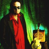 David Gogo - List pictures