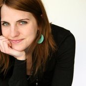 Andrea Hamilton - List pictures