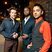 Vijay Iyer Trio - List pictures