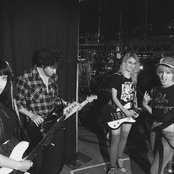 Hey Violet - List pictures