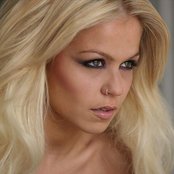 Aurea - List pictures