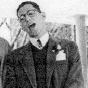 Tom Lehrer - List pictures