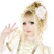 Yohio - List pictures
