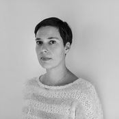 Laetitia Sadier - List pictures