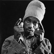 Sizzla - List pictures