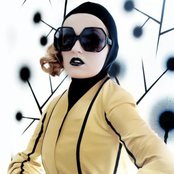 April - List pictures