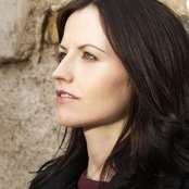 Dolores O'riordan - List pictures