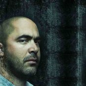 Aaron Lewis - List pictures