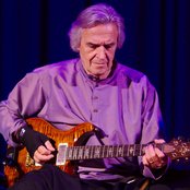 John Mclaughlin - List pictures