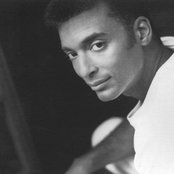 John Secada - List pictures