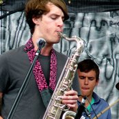 Parachute - List pictures