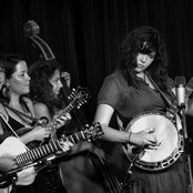 Della Mae - List pictures
