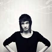 Make Me Famous - List pictures