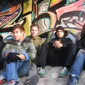 I Am The Avalanche - List pictures