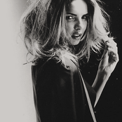 Nadine Coyle - List pictures