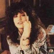 Saraya - List pictures