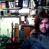 Voices - List pictures