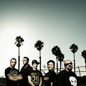 Linea 77 - List pictures