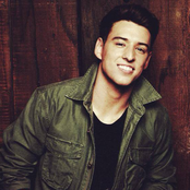 Taylor Henderson - List pictures