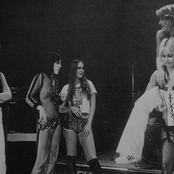 The Runaways - List pictures