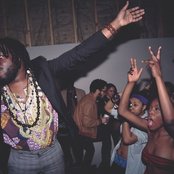 Melo-x - List pictures