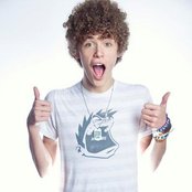 Plug In Stereo - List pictures