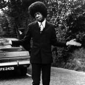 Larry Graham - List pictures