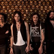 Dirty Sweet - List pictures