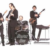 Staus Quo - List pictures
