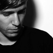 Sub Focus - List pictures