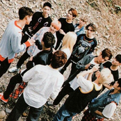 Seventeen - List pictures