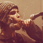 Ian Brown - List pictures
