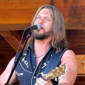 Craig Wayne Boyd - List pictures