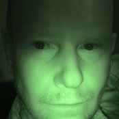 Philip Selway - List pictures