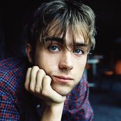 Damon Albarn - List pictures