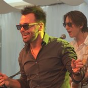 Triangle Sun - List pictures