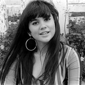 Linda Ronstadt - List pictures