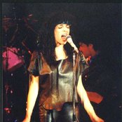 Helen Schneider - List pictures