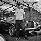 Phaeleh - List pictures