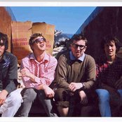 Hollerado - List pictures