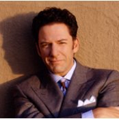 John Pizzarelli - List pictures