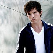 Simon Curtis - List pictures