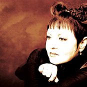 Ina Deter - List pictures